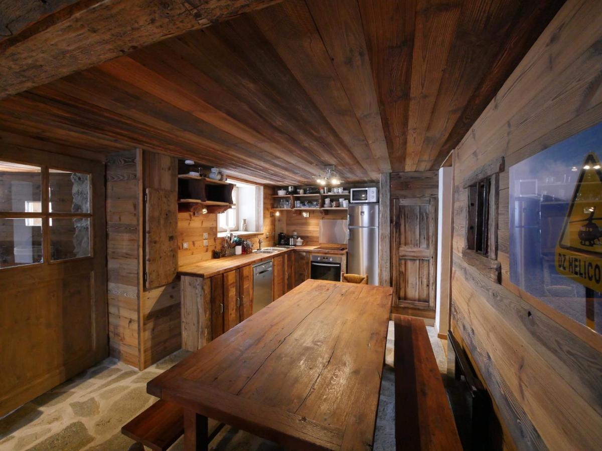 Chalet 1692 Bonneval-sur-Arc Exterior photo